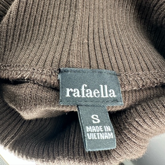 NWT brown turtleneck sweater - Picture 8 of 8